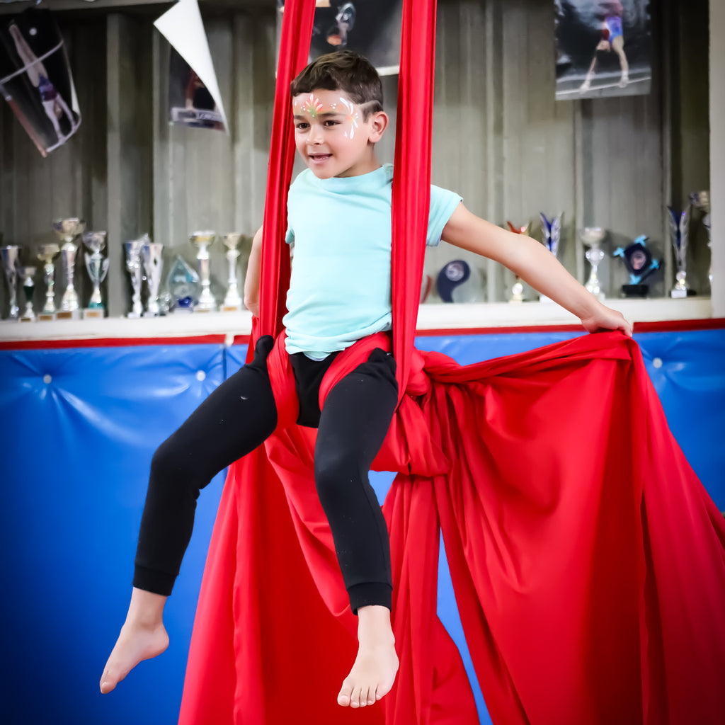 COURS DE CIRQUE - 7/10 ANS